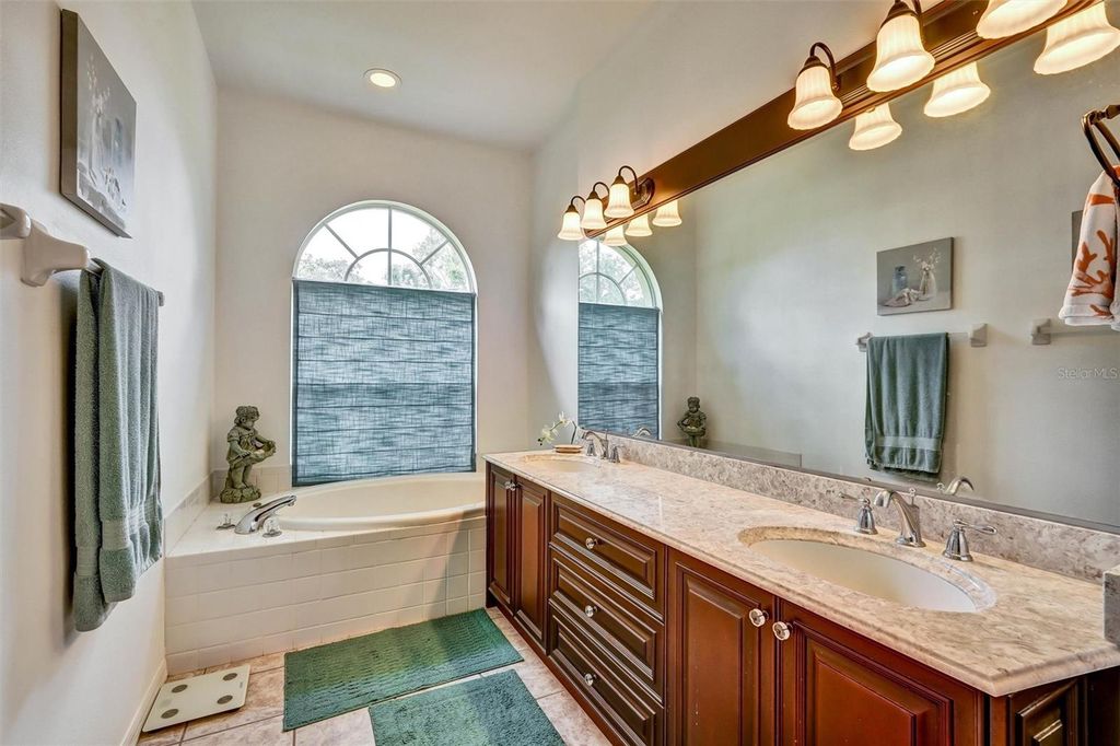 Image 22 of property listing at 6929 STONEYWALK COURT, Bradenton, FL 34203