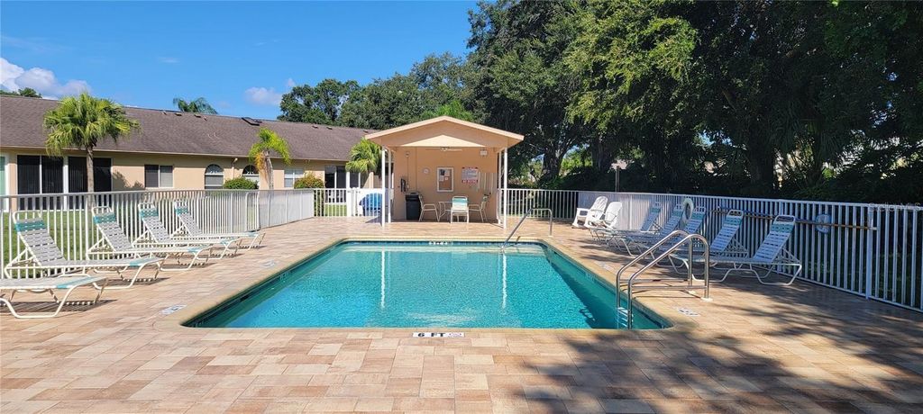 Image 25 of property listing at 6929 STONEYWALK COURT, Bradenton, FL 34203