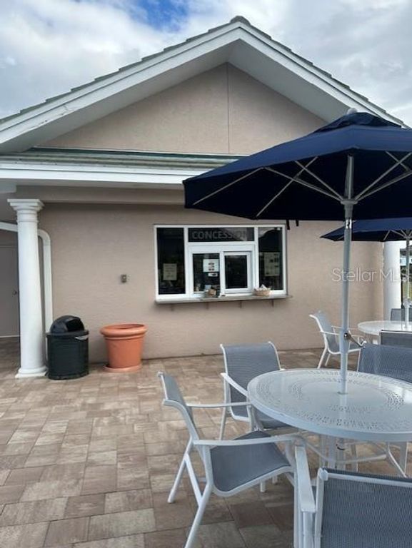 Image 36 of property listing at 6929 STONEYWALK COURT, Bradenton, FL 34203