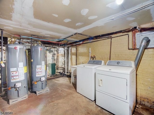 564 Sanford Ave, Newark City, NJ 07106