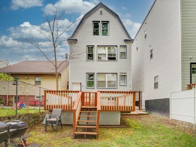 564 Sanford Ave, Newark City, NJ 07106