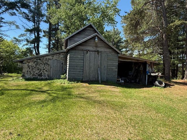 188 7TH STREET, Clintonville, WI 54929