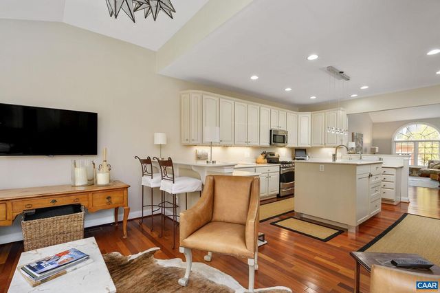 824 COLRIDGE DR, Charlottesville, VA 22903