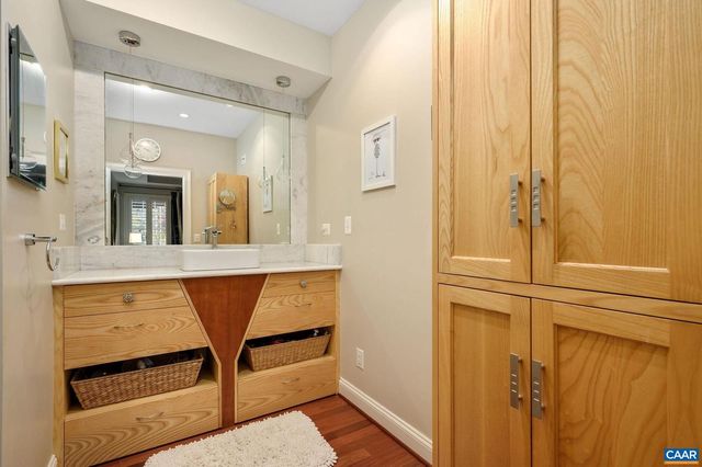 824 COLRIDGE DR, Charlottesville, VA 22903