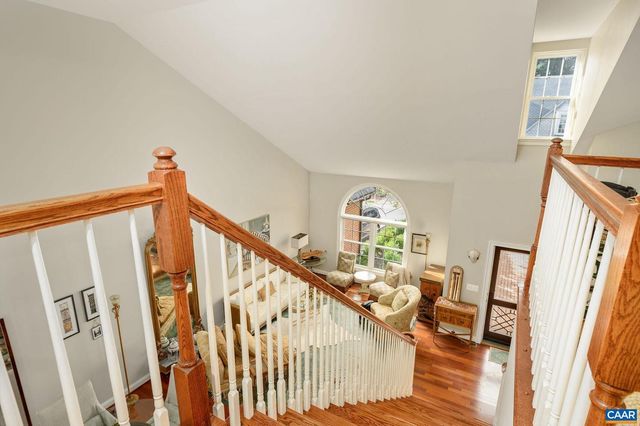 824 COLRIDGE DR, Charlottesville, VA 22903