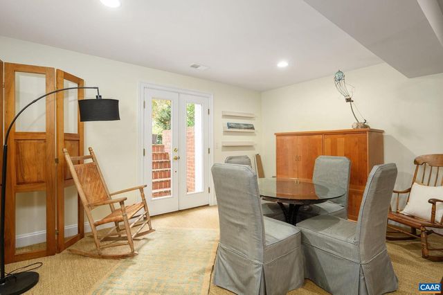 824 COLRIDGE DR, Charlottesville, VA 22903