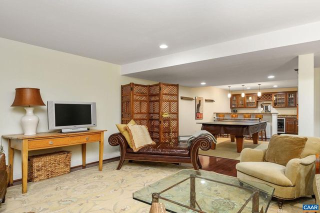 824 COLRIDGE DR, Charlottesville, VA 22903