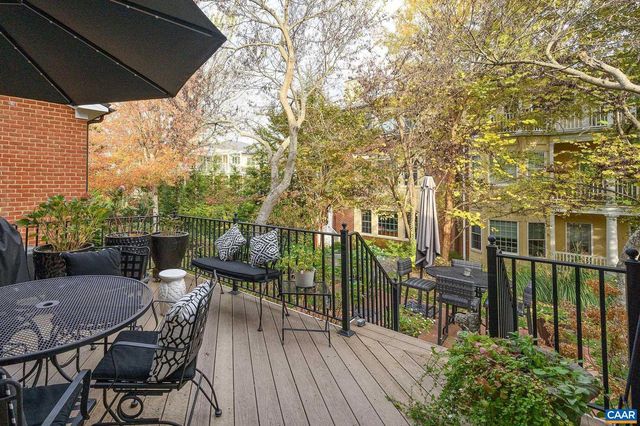 824 COLRIDGE DR, Charlottesville, VA 22903