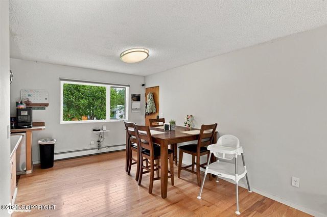 3511 Scarlet Place, Anchorage, AK 99517