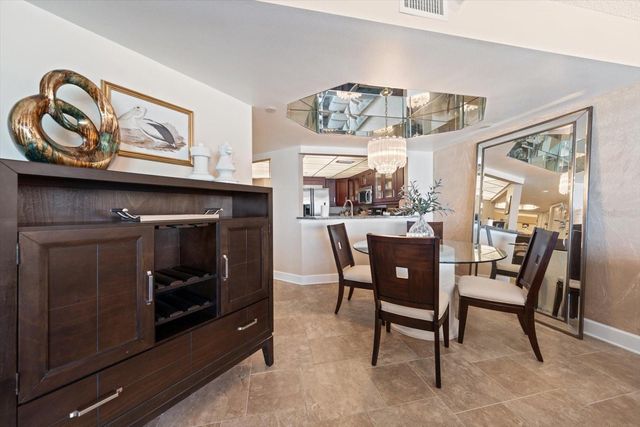 1310 GULF BOULEVARD 10B, Clearwater Beach, FL 33767