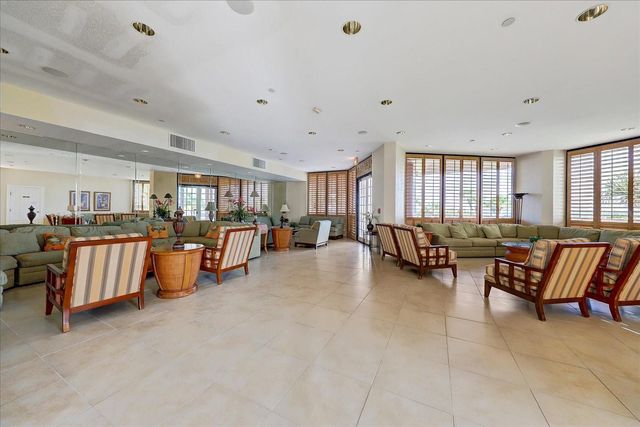 1310 GULF BOULEVARD 10B, Clearwater Beach, FL 33767