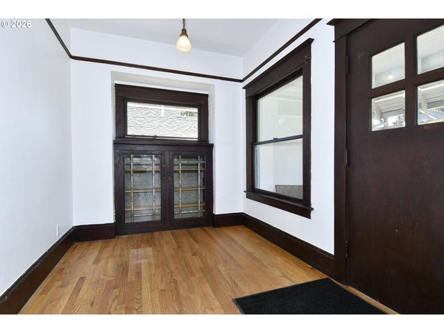 5140 Se 66TH Ave, Portland, OR 97206