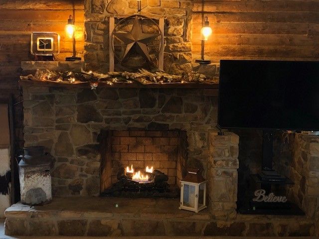 300 Roy Pitt Rd, Springfield, TN 37172