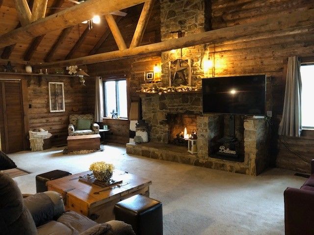 300 Roy Pitt Rd, Springfield, TN 37172