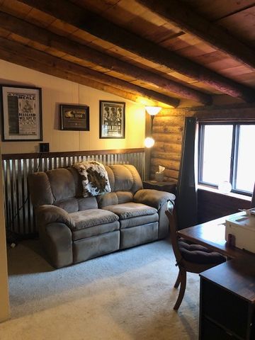 300 Roy Pitt Rd, Springfield, TN 37172