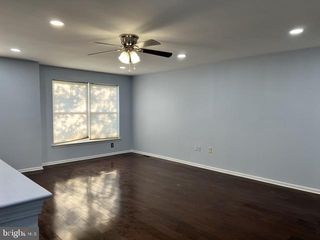 605 N 44TH ST, Philadelphia, PA 19104