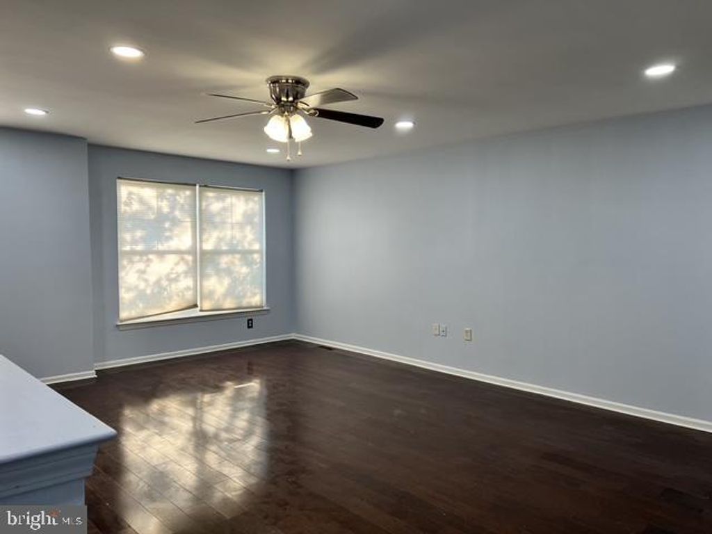 605 N 44TH ST, Philadelphia, PA 19104