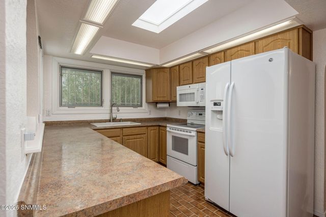 2194 Frontier Drive, Las Cruces, NM 88011