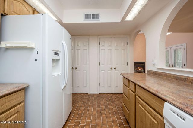 2194 Frontier Drive, Las Cruces, NM 88011