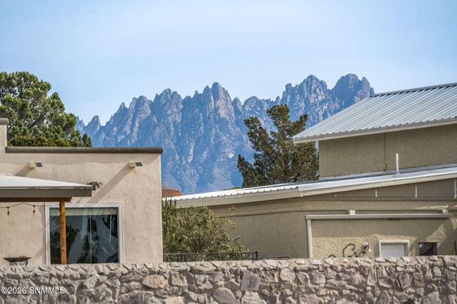 2194 Frontier Drive, Las Cruces, NM 88011