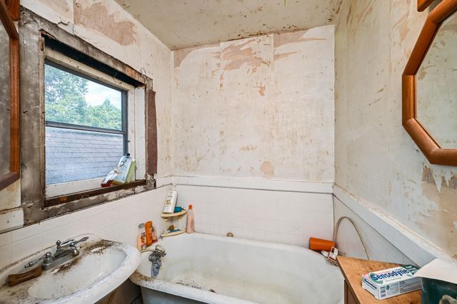 709 Regent Street, Niles, MI 49120