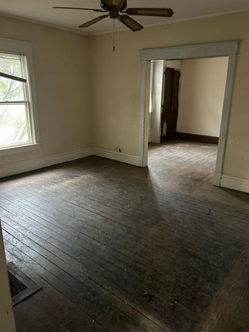 709 Regent Street, Niles, MI 49120