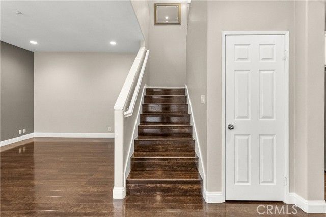 433 N Londonderry Lane B, Orange, CA 92869