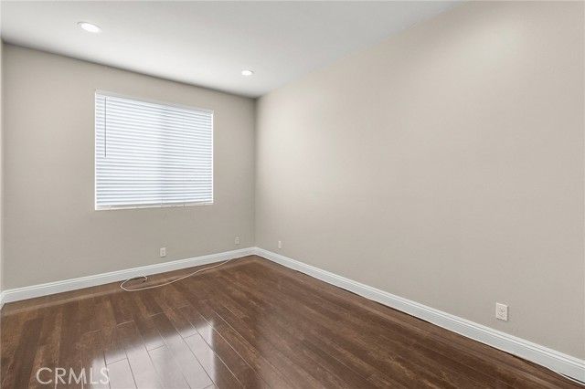 433 N Londonderry Lane B, Orange, CA 92869