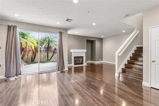 433 N Londonderry Lane B, Orange, CA 92869