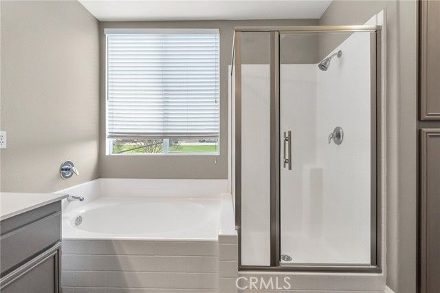 433 N Londonderry Lane B, Orange, CA 92869