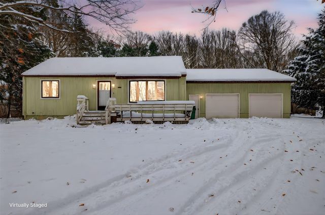 4781 S Shore Drive, Whitehall, MI 49461