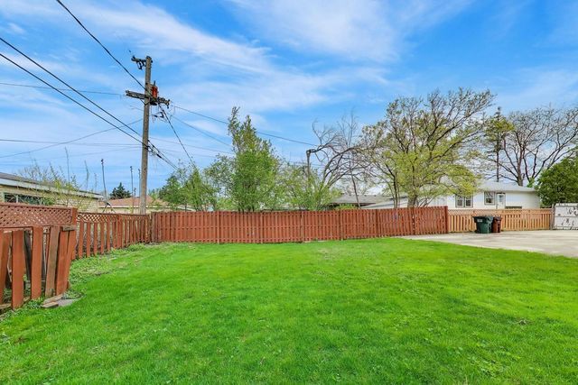 18532 Klimm Avenue, Homewood, IL 60430
