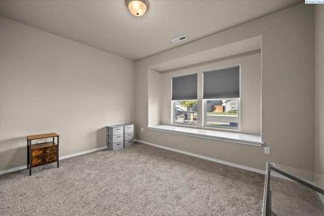 5806 Wallowa Lane, Pasco, WA 99301