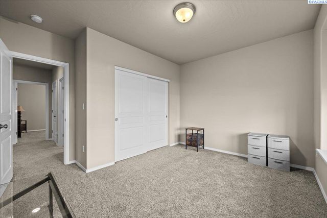 5806 Wallowa Lane, Pasco, WA 99301