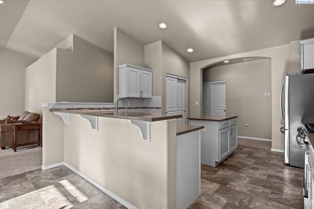 5806 Wallowa Lane, Pasco, WA 99301