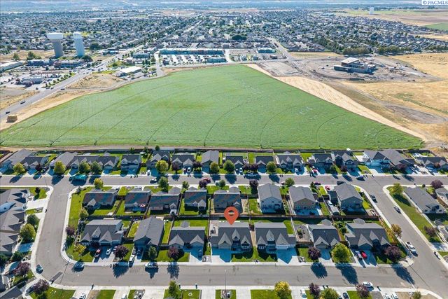 5806 Wallowa Lane, Pasco, WA 99301