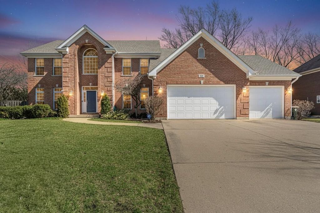 385 N Chalary Court, Palatine, IL 60067