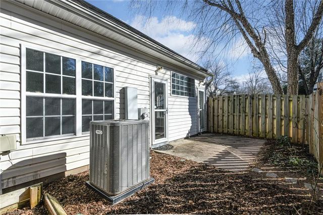 5096 Bartholomews Lane, Greensboro, NC 27407