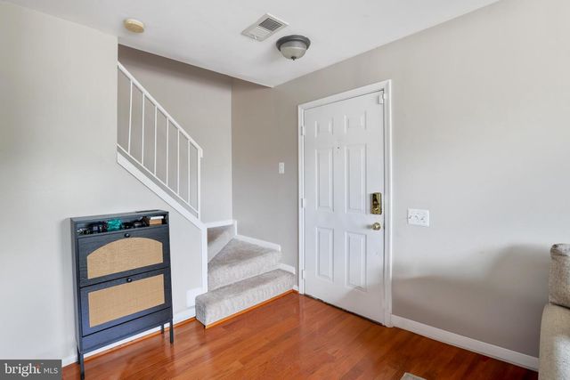 9230 CARDINAL FOREST LN #301, Lorton, VA 22079