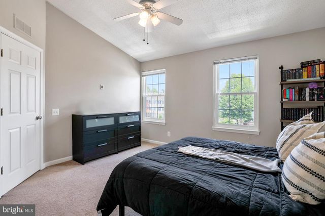 9230 CARDINAL FOREST LN #301, Lorton, VA 22079