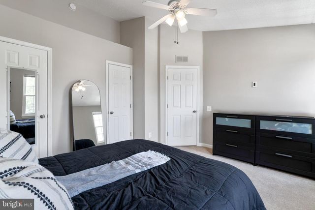 9230 CARDINAL FOREST LN #301, Lorton, VA 22079
