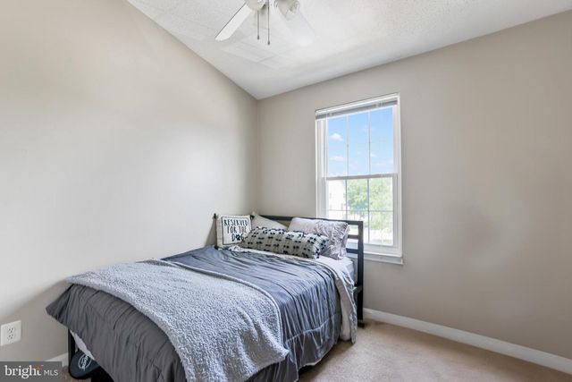 9230 CARDINAL FOREST LN #301, Lorton, VA 22079
