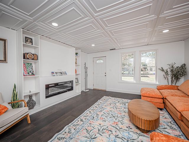 507 N Eleventh Avenue, Evansville, IN 47712