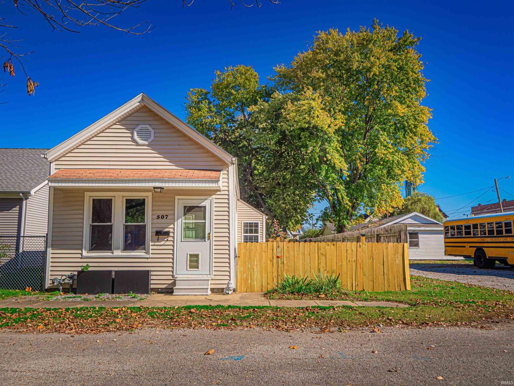 507 N Eleventh Avenue, Evansville, IN 47712