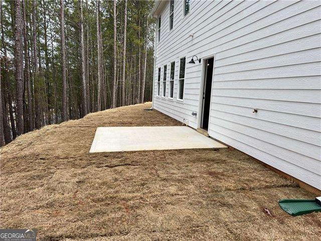 24 Rocky Circle NE, White, GA 30184