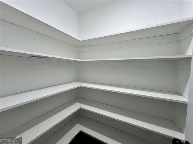 24 Rocky Circle NE, White, GA 30184