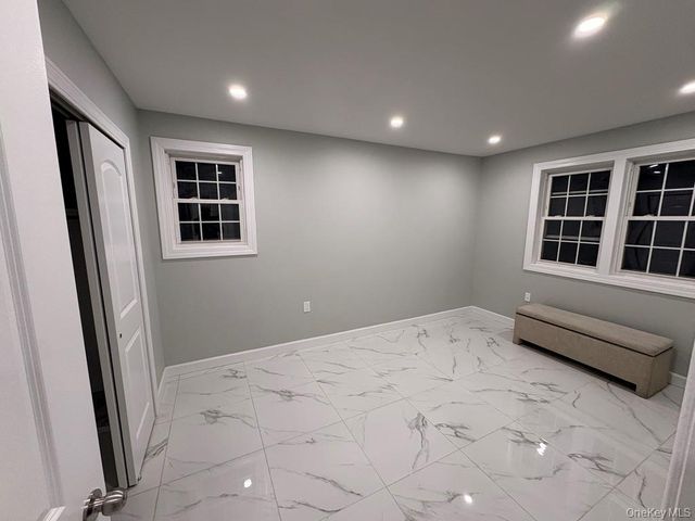 2819 Schurz Avenue, Bronx, NY 10465