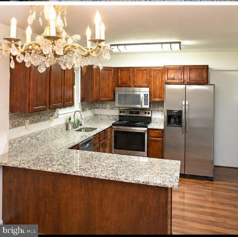 7737 DONEGAL BAY DR, Glen Burnie, MD 21060