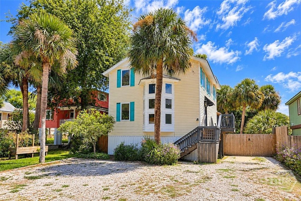 Image 1 of property listing at 1214 5th Avenue, Tybee Island, GA 31328