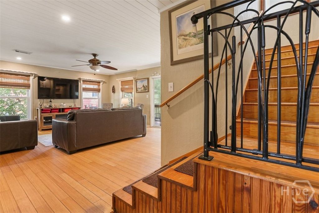 Image 14 of property listing at 1214 5th Avenue, Tybee Island, GA 31328
